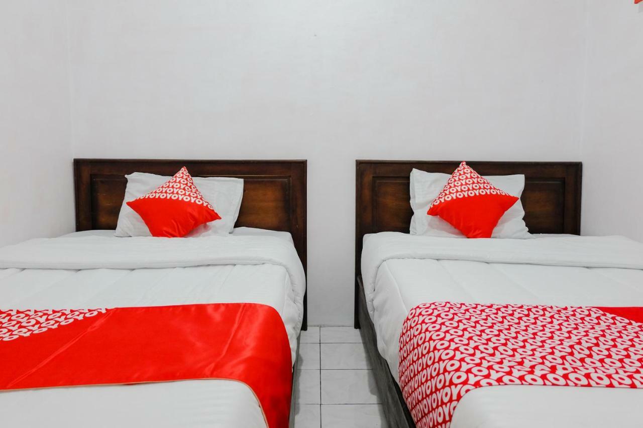 Oyo 1351 Tanggulasi Resto & Residence Syariah Magetan Εξωτερικό φωτογραφία